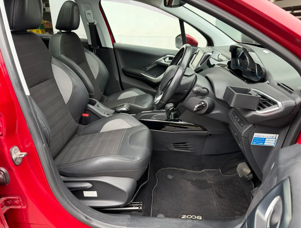 PEUGEOT 2008 ALLURE MOONROOF - PRG Motors Ltd