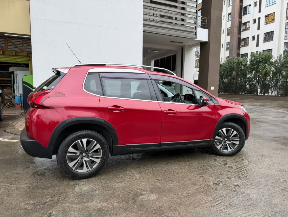 PEUGEOT 2008 ALLURE MOONROOF - PRG Motors Ltd