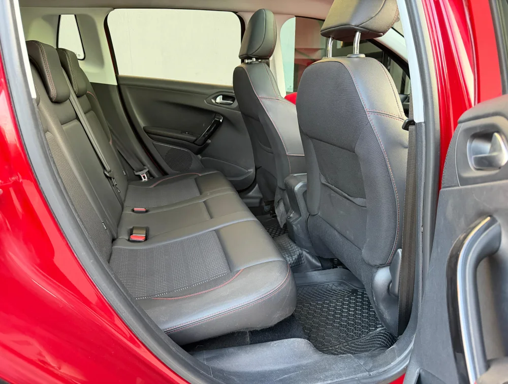 PEUGEOT 2008 GTLINE MOONROOF - PRG Motors Ltd