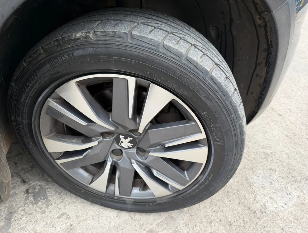 PEUGEOT 2008 ALLURE - PRG Motors Ltd