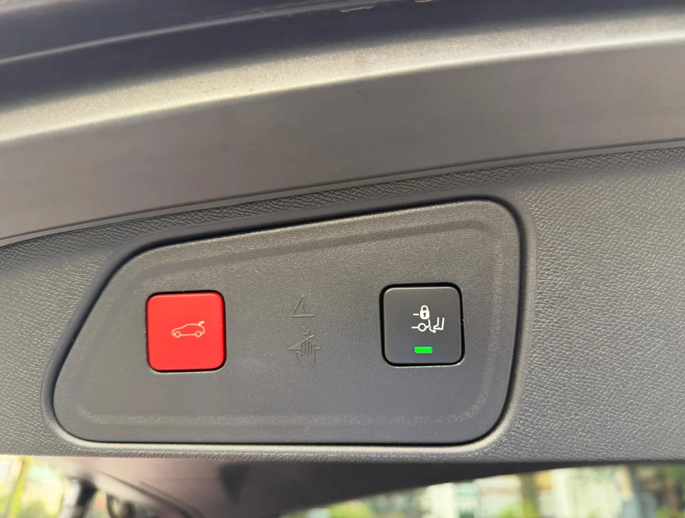 PEUGEOT 3008 GTLINE - PRG Motors Ltd