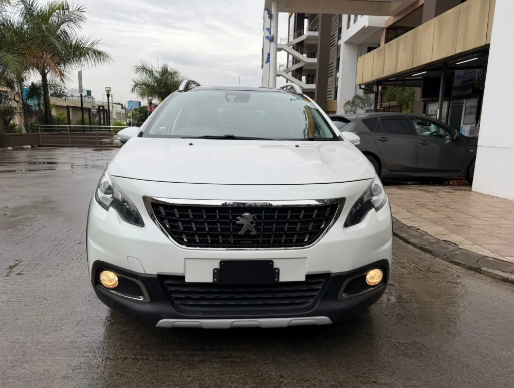 PEUGEOT 2008 CROSSCITY MOONROOF - PRG Motors Ltd