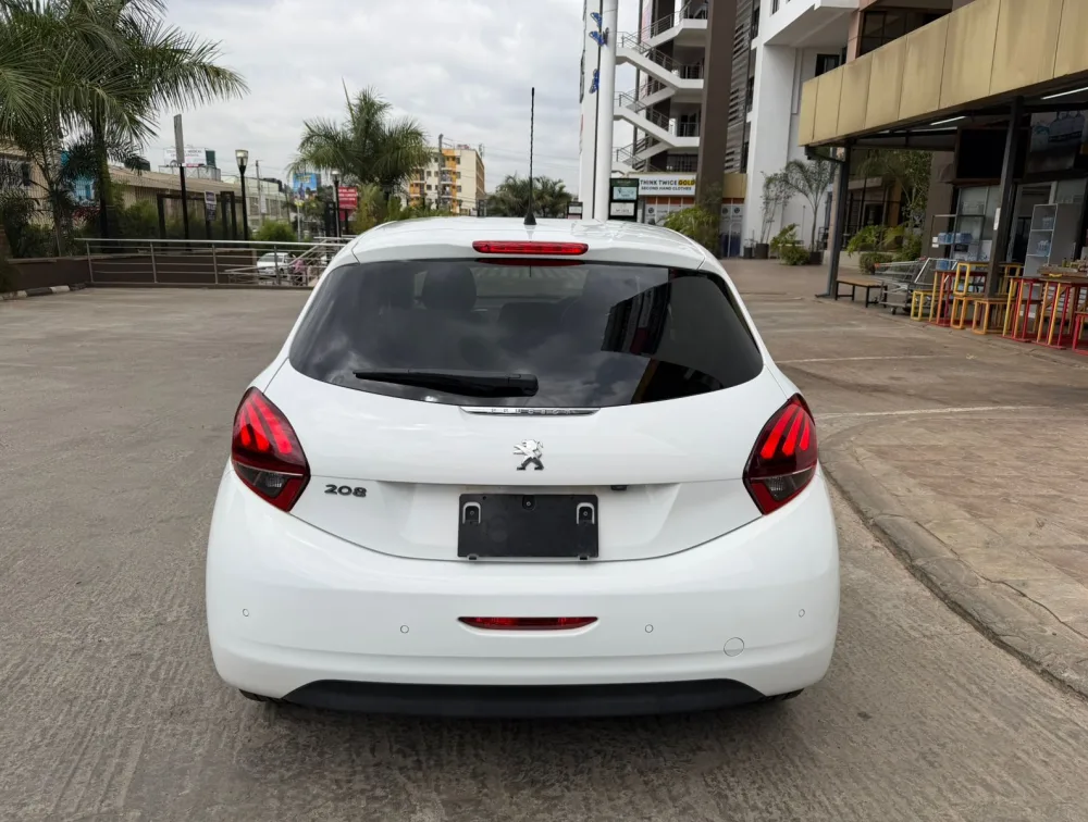 PEUGEOT 208 TECH EDITION - PRG Motors Ltd