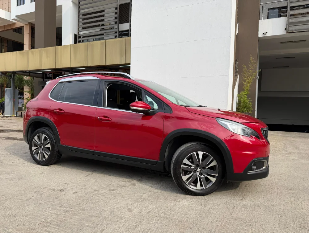 PEUGEOT 2008 ALLURE