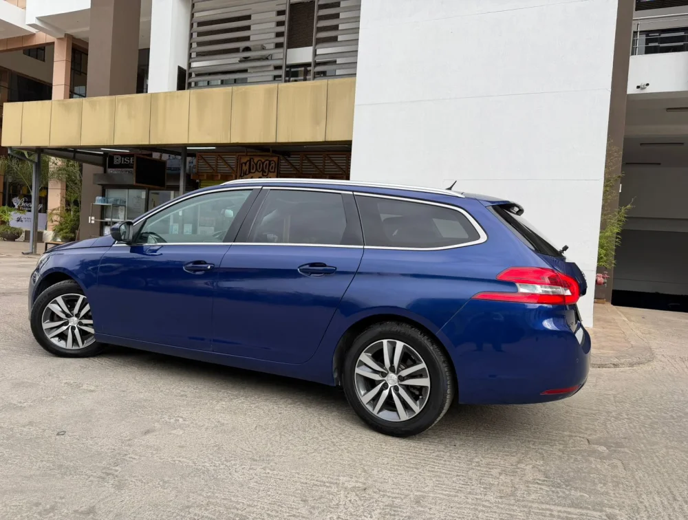 PEUGEOT 308 S/W ALLURE MOONROOF - PRG Motors Ltd