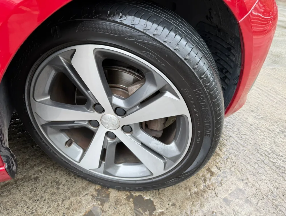 PEUGEOT 308 CIELO MOONROOF - PRG Motors Ltd