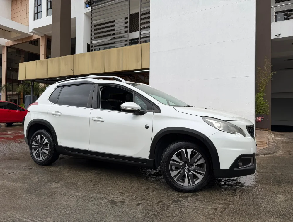 PEUGEOT 2008 CROSSCITY