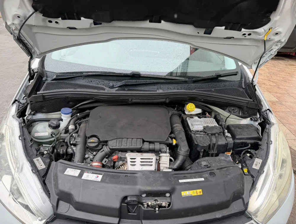 PEUGEOT 208 ALLURE - PRG Motors Ltd