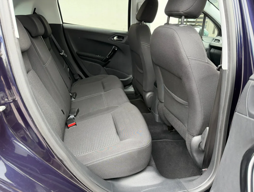 PEUGEOT 208 TECH EDITION - PRG Motors Ltd