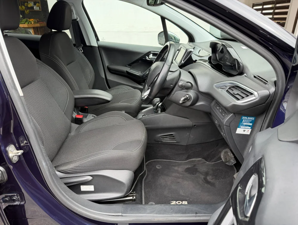 PEUGEOT 208 TECH EDITION - PRG Motors Ltd