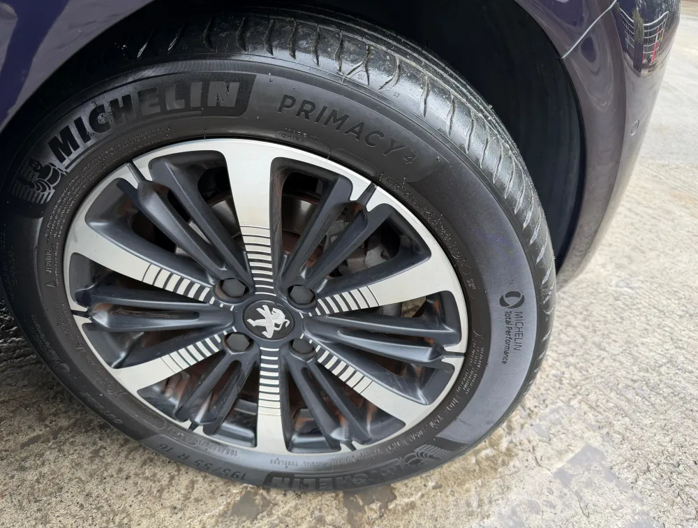 PEUGEOT 208 TECH EDITION - PRG Motors Ltd