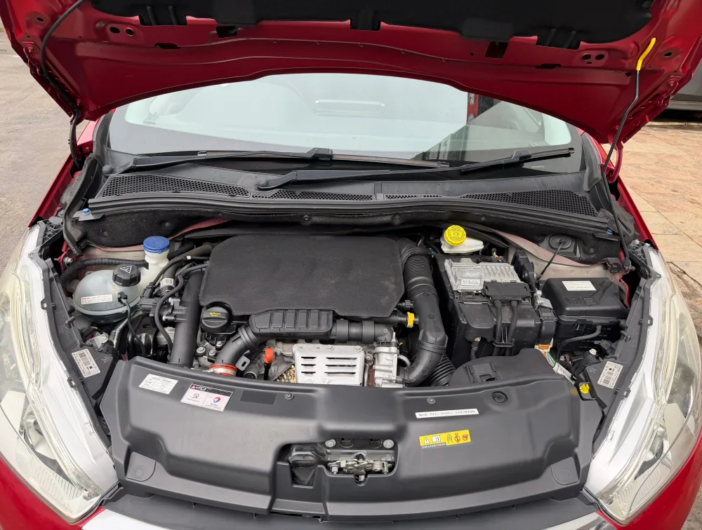 PEUGEOT 208 ALLURE - PRG Motors Ltd