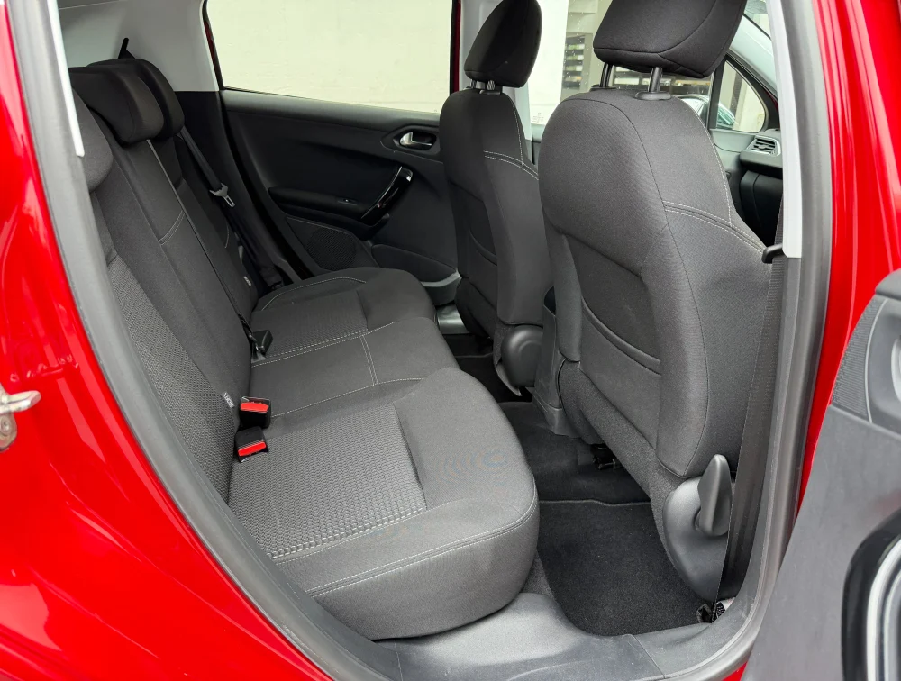 PEUGEOT 208 ALLURE - PRG Motors Ltd