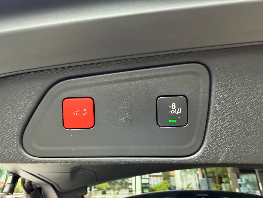 PEUGEOT 3008 GTLINE - PRG Motors Ltd