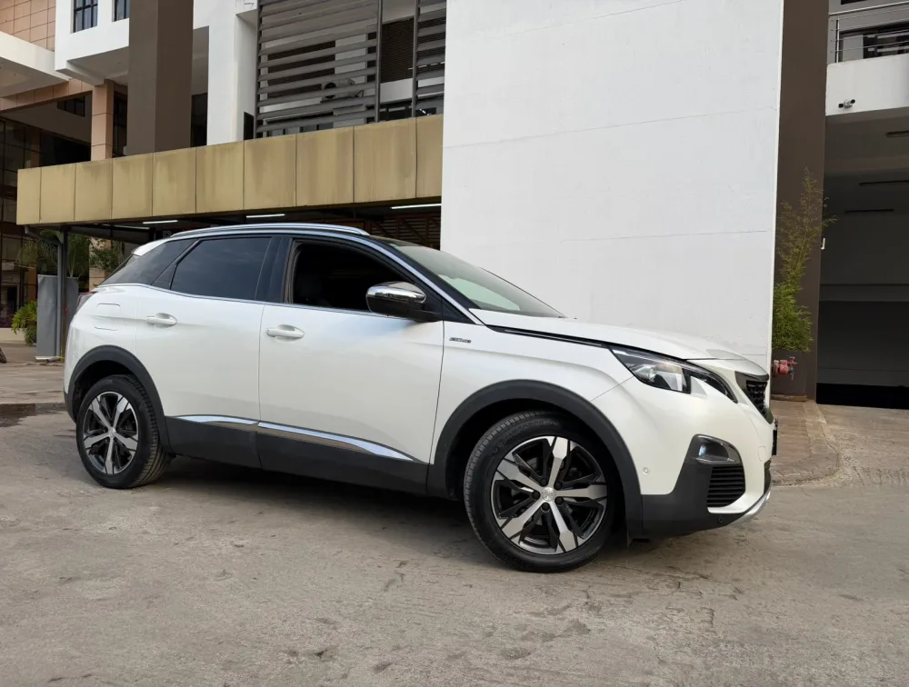 PEUGEOT 3008 GTLINE SUNROOF