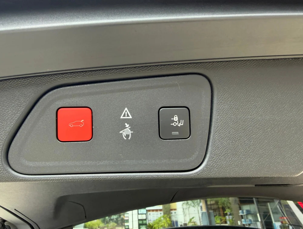 PEUGEOT 3008 GTLINE SUNROOF - PRG Motors Ltd