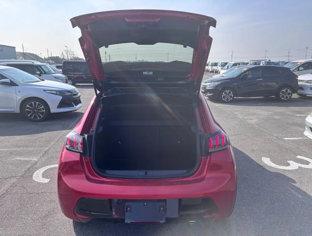 PEUGEOT 208 GTLINE NEWSHAPE - PRG Motors Ltd