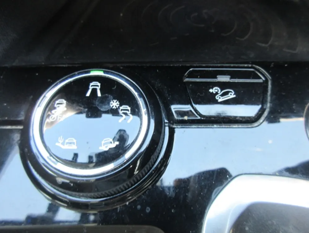 PEUGEOT 5008 CROSSCITY - PRG Motors Ltd