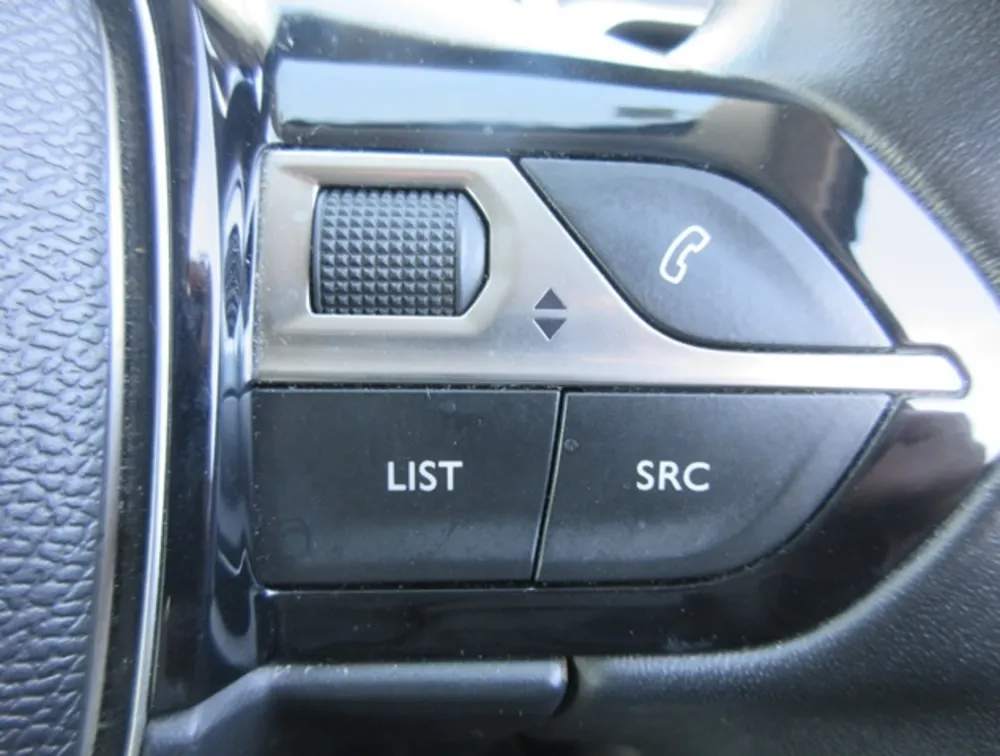 PEUGEOT 5008 CROSSCITY - PRG Motors Ltd