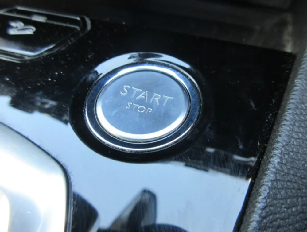 PEUGEOT 5008 CROSSCITY - PRG Motors Ltd