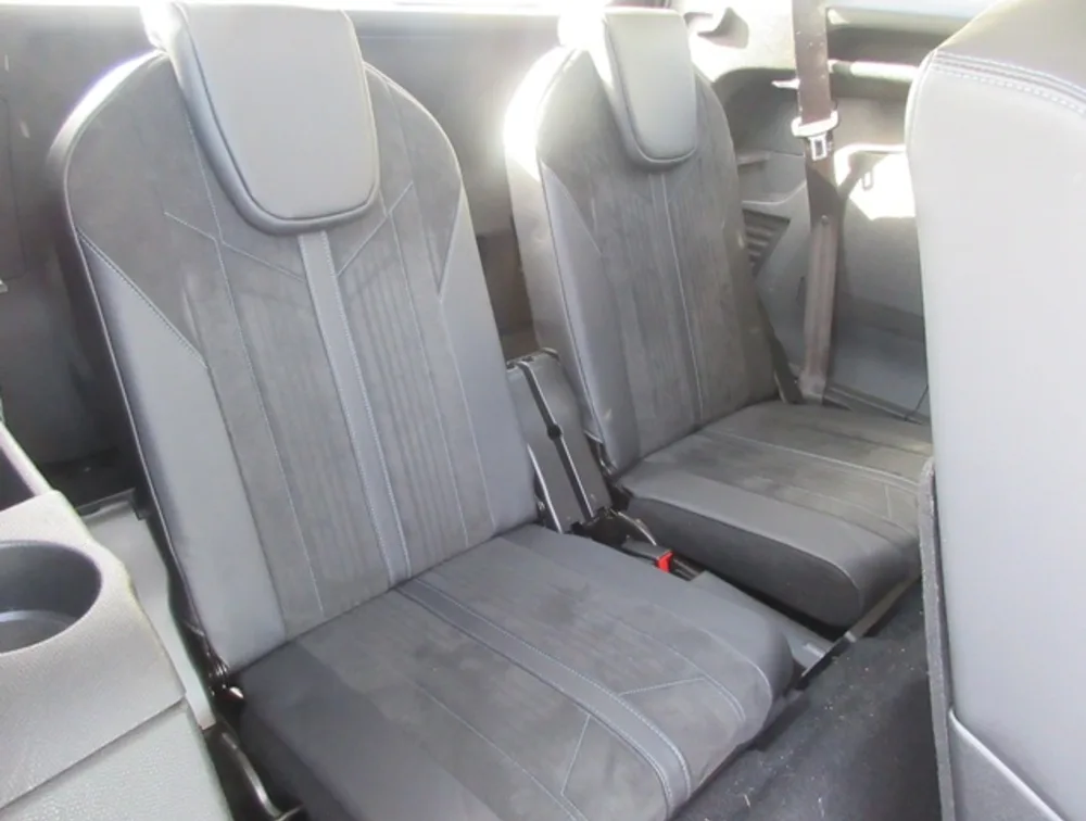 PEUGEOT 5008 CROSSCITY - PRG Motors Ltd