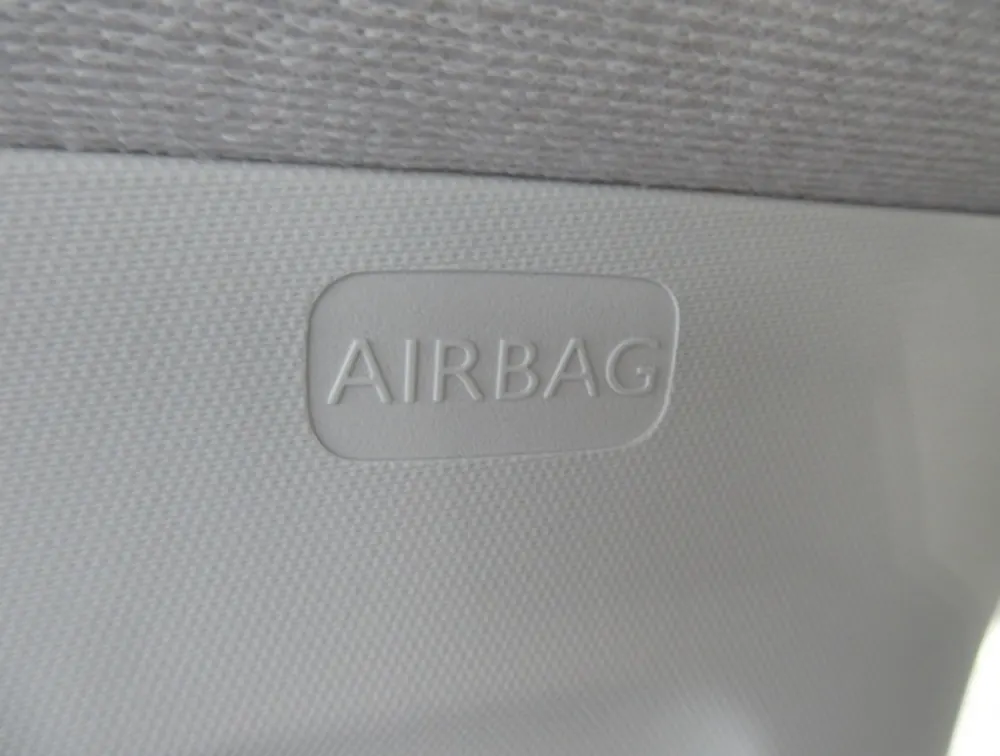 PEUGEOT  208 ALLURE FUN EDITION - PRG Motors Ltd