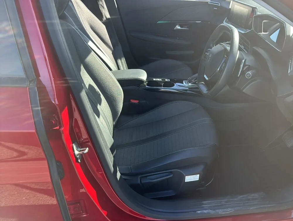 PEUGEOT 208 ALLURE NEWSHAPE - PRG Motors Ltd