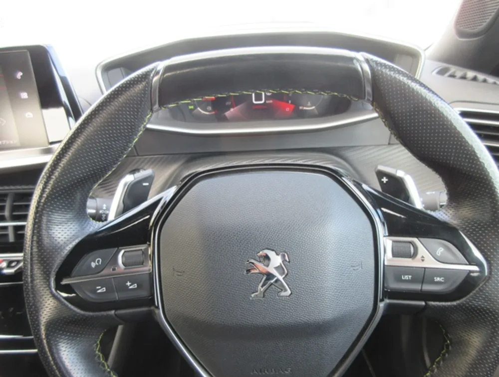 PEUGEOT 2008 GTLINE SUNROOF NEWSHAPE - PRG Motors Ltd