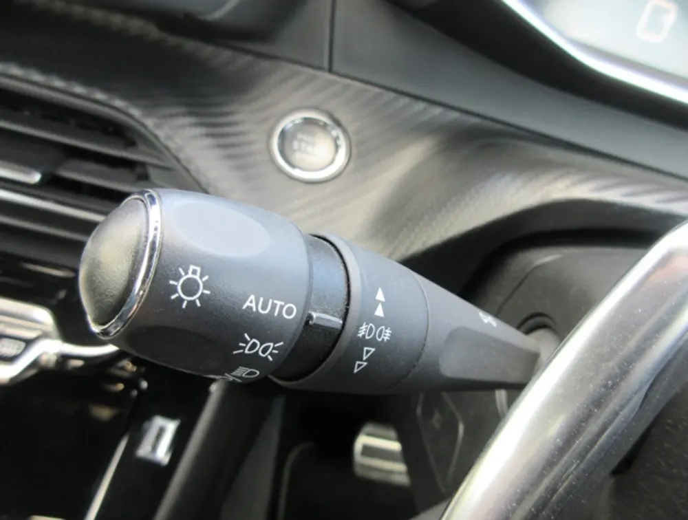 PEUGEOT 2008 GTLINE SUNROOF NEWSHAPE - PRG Motors Ltd