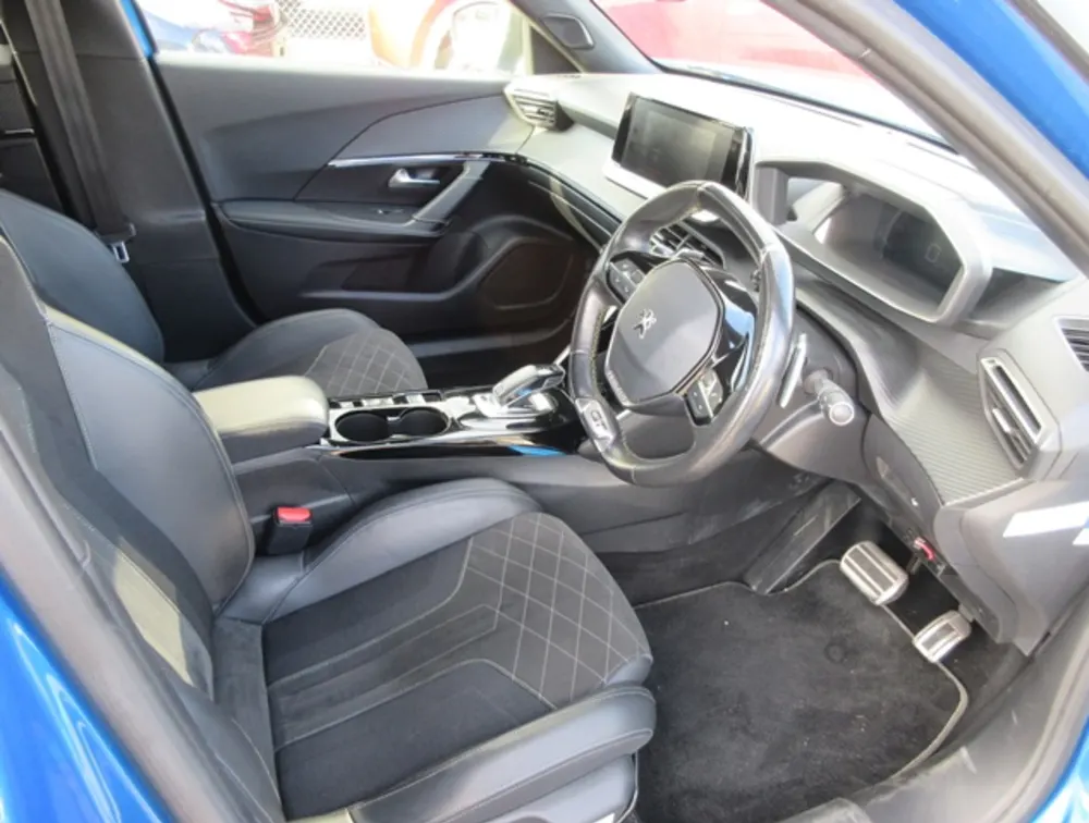 PEUGEOT 2008 GTLINE SUNROOF NEWSHAPE - PRG Motors Ltd