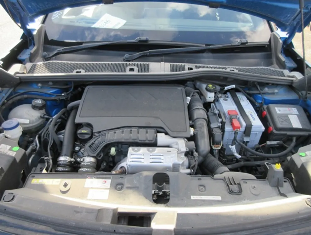 PEUGEOT 2008 GTLINE SUNROOF NEWSHAPE - PRG Motors Ltd