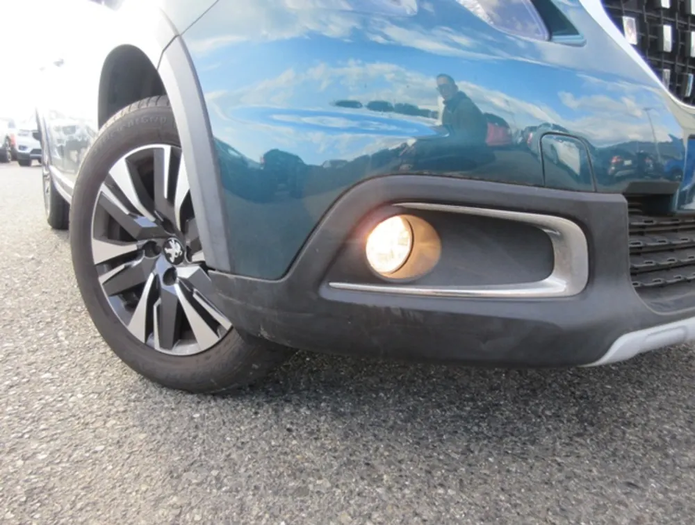 PEUGEOT 2008 ALLURE MOONROOF - PRG Motors Ltd