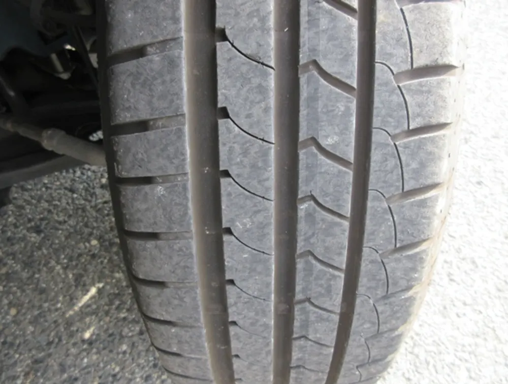 PEUGEOT 2008 ALLURE MOONROOF - PRG Motors Ltd