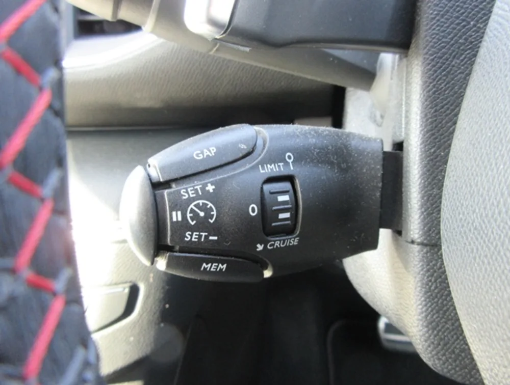 PEUGEOT 308 GTLINE - PRG Motors Ltd