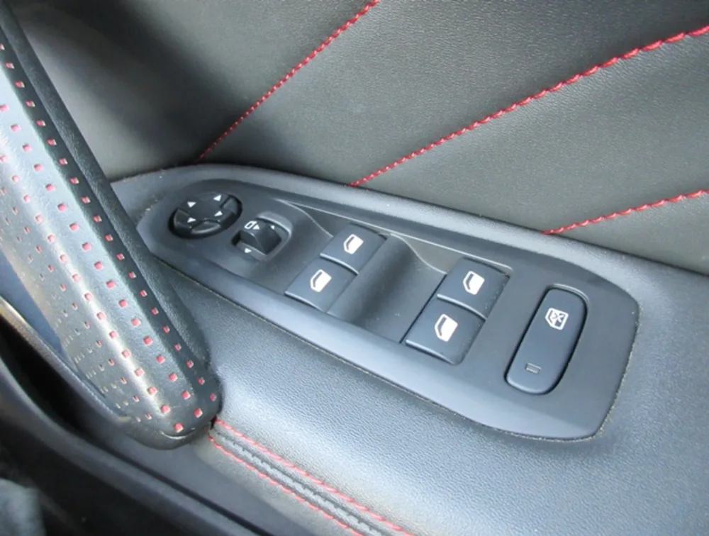 PEUGEOT 308 GTLINE - PRG Motors Ltd