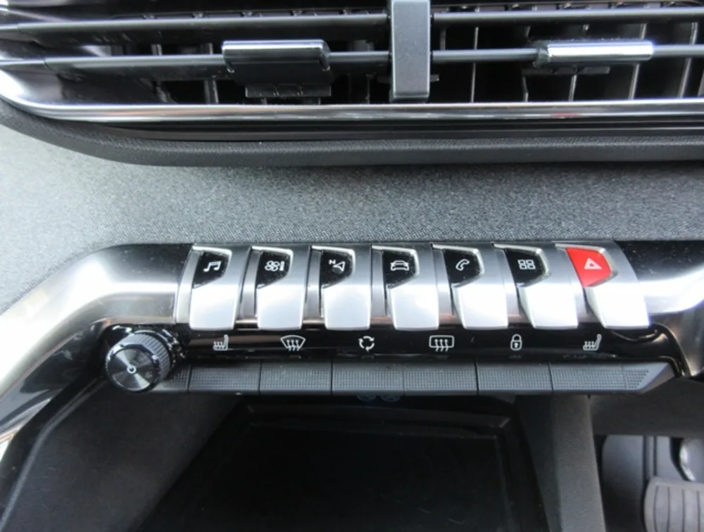 PEUGEOT 3008 GTLINE FIRST CLASS PACKAGE SUNROOF - PRG Motors Ltd