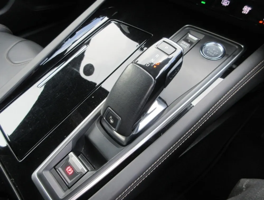 PEUGEOT 508 GTLINE S/W SUNROOF - PRG Motors Ltd
