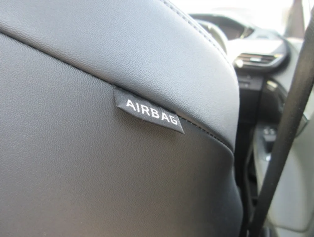 PEUGEOT 3008 ALLURE LED PACKAGE - PRG Motors Ltd