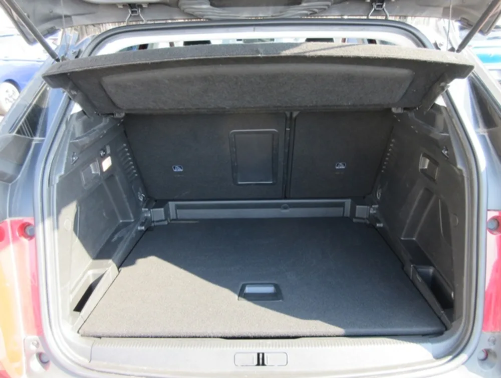 PEUGEOT 3008 ALLURE LED PACKAGE - PRG Motors Ltd