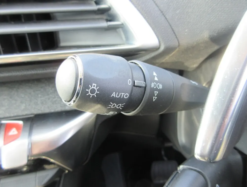 PEUGEOT 3008 ALLURE LED PACKAGE - PRG Motors Ltd