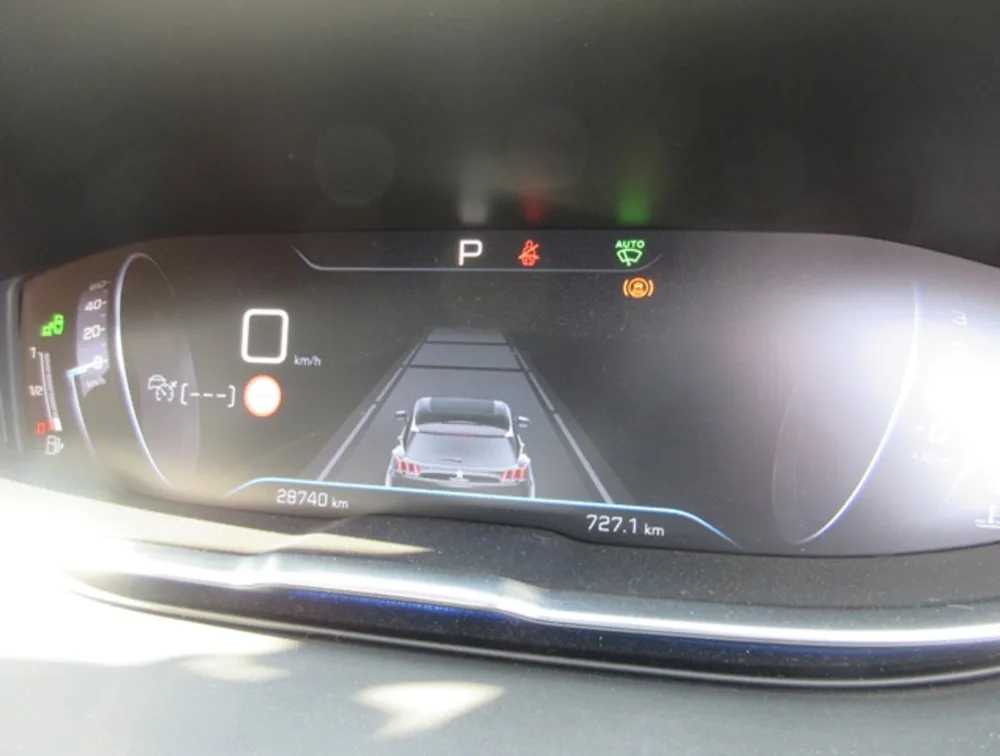 PEUGEOT 3008 ALLURE LED PACKAGE - PRG Motors Ltd