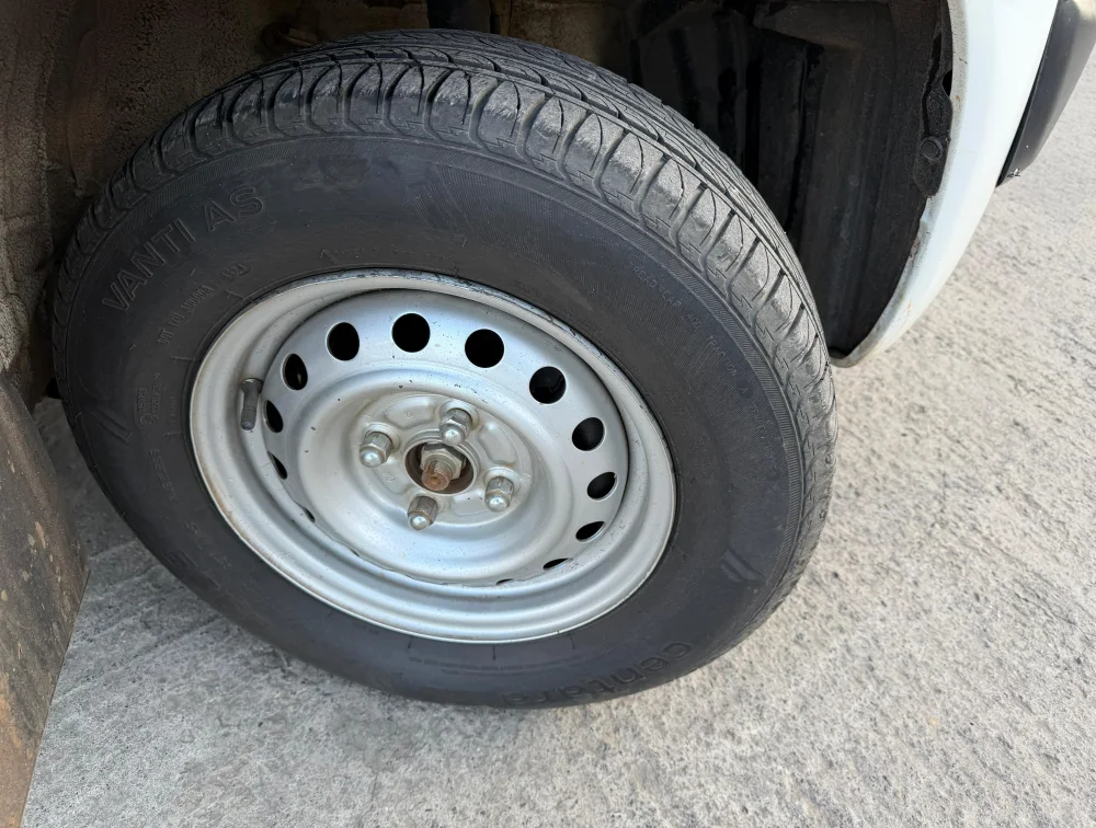 TOYOTA PROBOX - PRG Motors Ltd