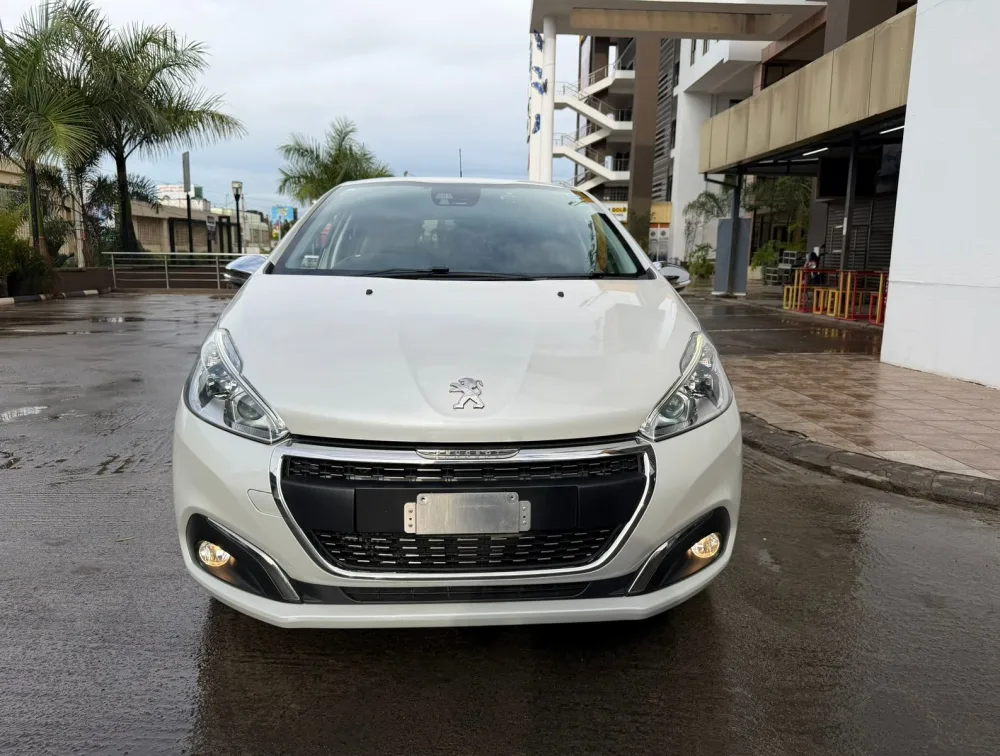PEUGEOT 208 ALLURE - PRG Motors Ltd