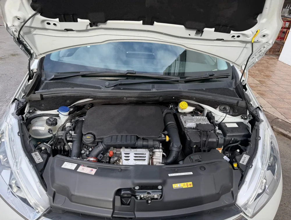 PEUGEOT 208 ALLURE - PRG Motors Ltd