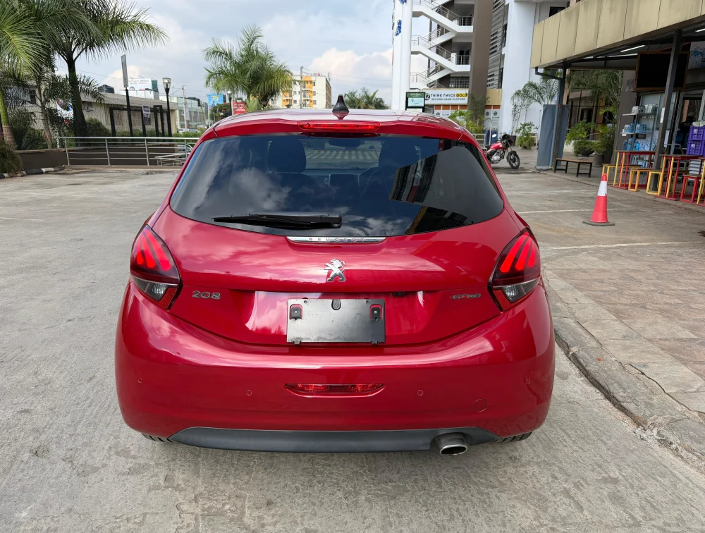 PEUGEOT 208 GTLINE - PRG Motors Ltd