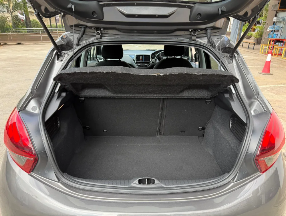 PEUGEOT 208 ALLURE FUN EDITION - PRG Motors Ltd