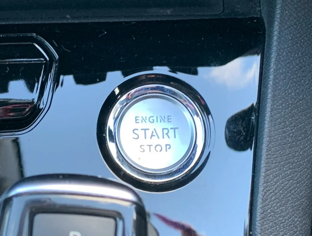 PEUGEOT 3008 GT SUNROOF - PRG Motors Ltd