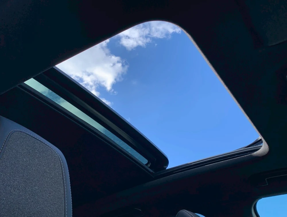PEUGEOT 3008 GT SUNROOF - PRG Motors Ltd