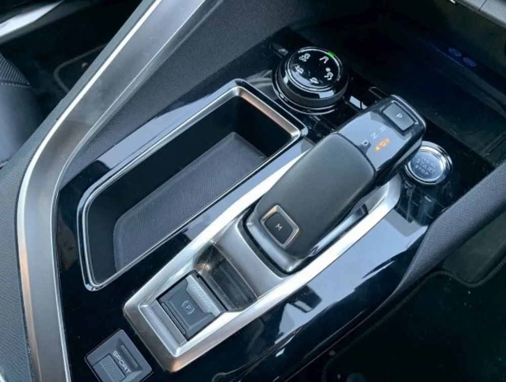 PEUGEOT 3008 GT SUNROOF - PRG Motors Ltd