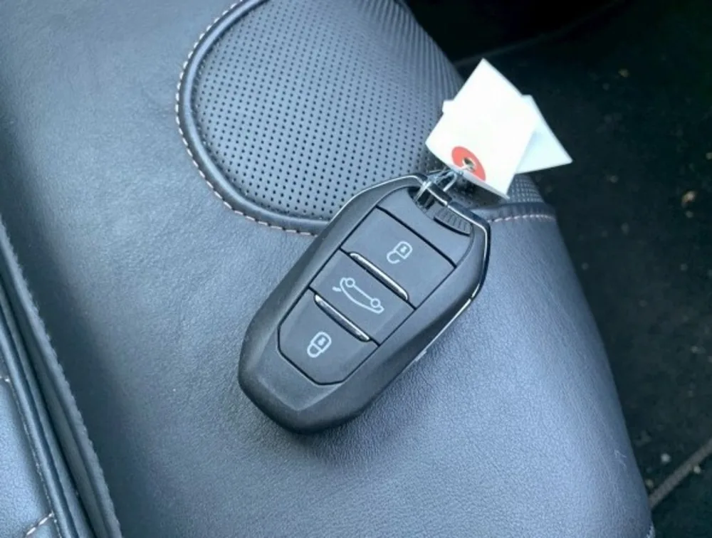 PEUGEOT 3008 GT SUNROOF - PRG Motors Ltd